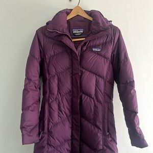 Patagonia Women’s Down With it Parka